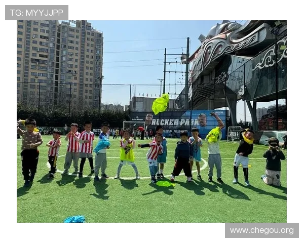 qy球友会网站如何帮助足球爱好者提升比赛技巧与交流经验 qy球友会网站如何帮助足球爱好者提升比赛技巧与交流经验