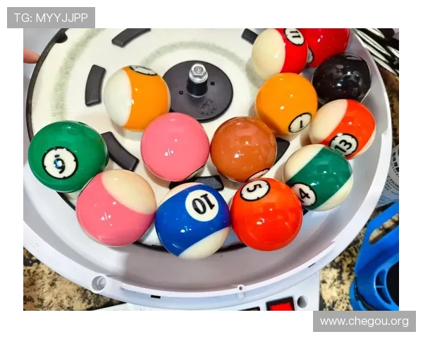 加入Q球友会，享受丰富的台球赛事资讯和实用技巧提升你的游戏水平