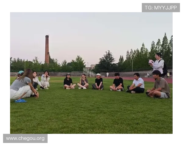 加入球友会享受丰富多彩的线上赛事和线下聚会活动提升游戏体验与社交圈