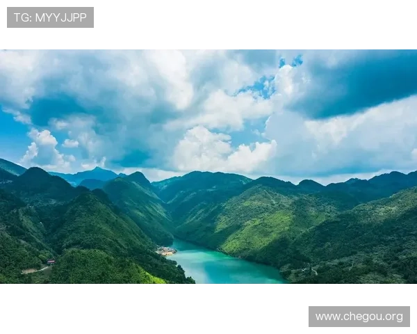 千亿像素看中国网页版带你领略中国壮丽山河的高清全景体验