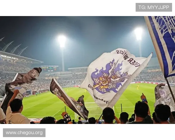 千亿球友会首页提供专业的足球战术分析和比赛预测，帮助球迷提升观赛体验和理解深度