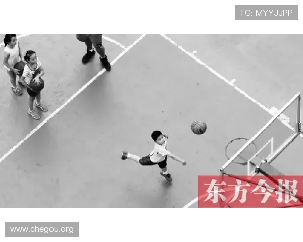 在球友官网上学习篮球运动的健康知识,保障你的运动安全与健康